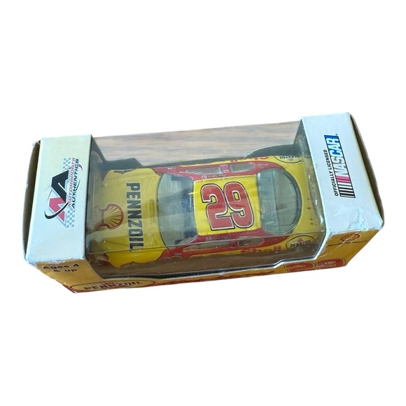 1/64 Motorsports Authentics #29 Kevin Harvick Shell Pennzoil Chevy Monte Carlo - Picture 4 of 6